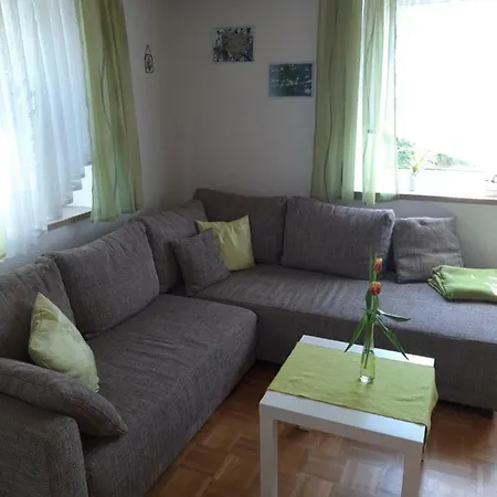 Ferienwohnung Am Ellernbach Apartmán *